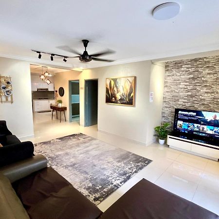 Naura Homestay Selangor Kuala Lumpur Cuevas de Batu Exterior foto